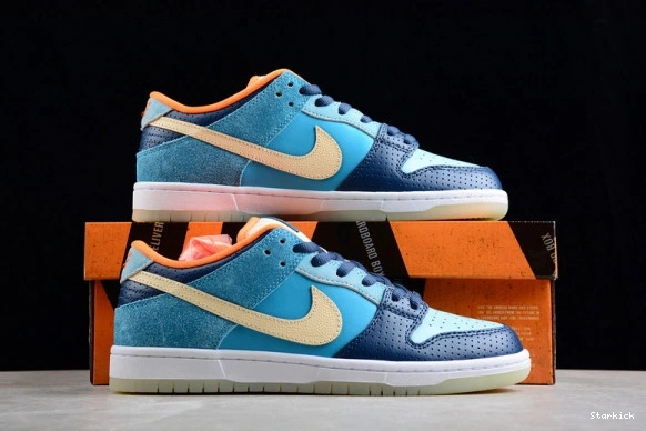 SB 504750-474 Dunk MIA Low Shop Nike Skate 0205
